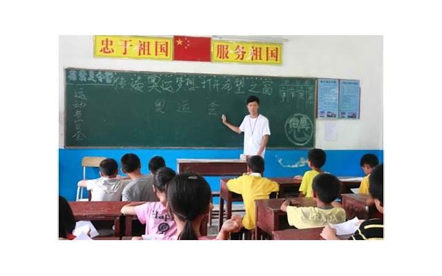 学会能撩妹 坏男生的撩妹套路攻心为上金句
