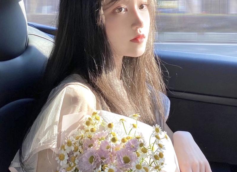  送女友什么礼物好，送什么都要最火哦