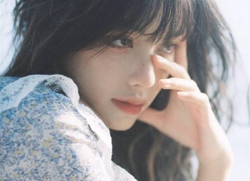 双子男约女生出去玩