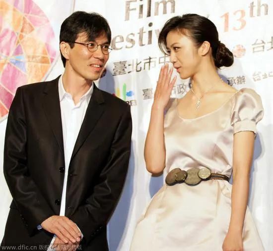 “文艺女神”汤唯：高考四次，28岁一炮而红，35岁嫁45岁韩国导演