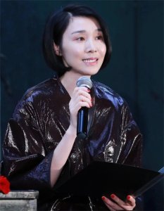 ​陈丽娜个人资料简介：巅峰时遭遇车祸，42岁婚姻成谜