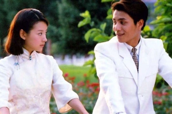 董洁和陈坤结婚了吗 是否出轨都不清楚