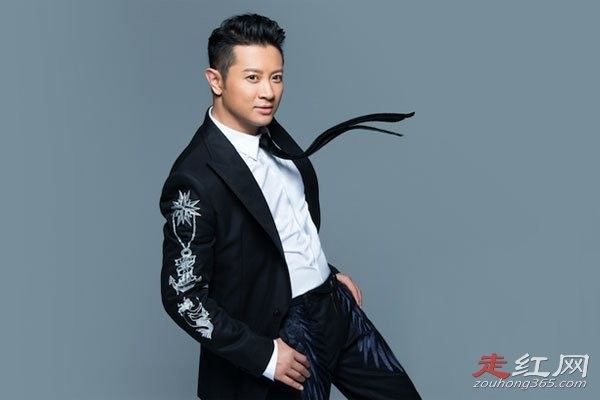 罗中旭的老婆是谁  倪睿思和罗中旭结婚了吗