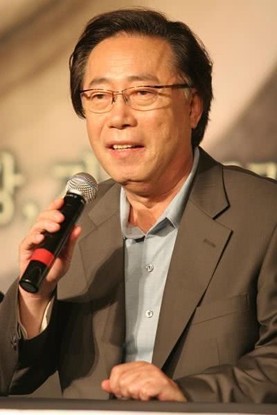 边熙峰个人资料写真作品