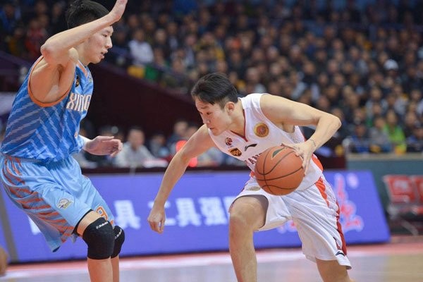 丁彦雨航怎么不打球了 NBA中看不到他的消息了