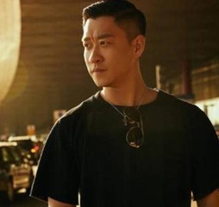 ​郭德纲真的收学费吗(德云社学徒收学费吗)