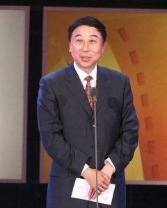​冯巩妻子艾慧简历 冯巩和妻子艾慧的爱情
