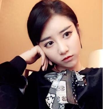 姜允儿为什么退出奇秀（不谈才艺只看脸）(4)
