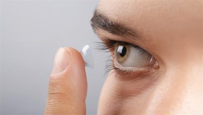 ​没有隐形眼镜护理液可以用什么代替