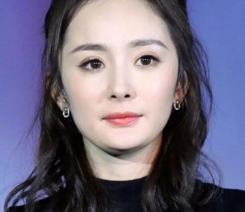 ​娱乐圈里的女星整容的终极目标竟然都是朝着她去的！