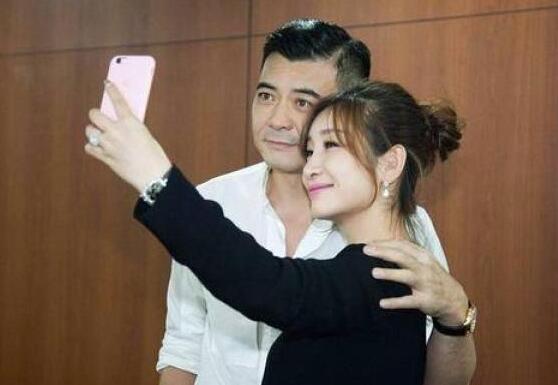 王新军有几个妻子