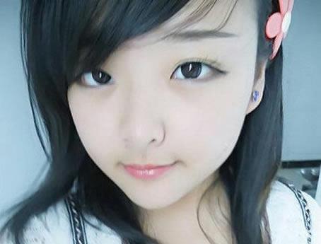 梦婵婵比基尼内衣写真图片 大晒私照秀而走红