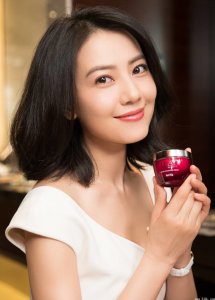 ​高圆圆有什么黑历史？为什么说高圆圆是炮架