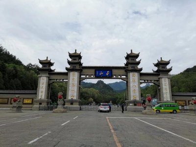 ​千山旅游最有效的旅游攻略（自驾游千山旅游攻略）