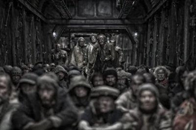 ​三本主角见证军队抵御围城尸潮恢宏史诗，深度推评末世小说第9期