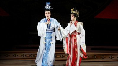 ​元宵夜到情人节，杨婷娜与李旭丹首度演绎“破镜重圆”