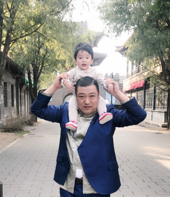 李丽丽和贾冰什么关系（国家一级演员贾冰简介）