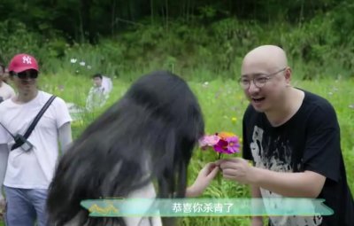 ​徐峥11岁女儿近照曝光，气质出尘五官像爸爸，曾被陶虹说不漂亮