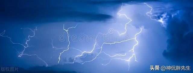 安徽一广场上多9人遭雷击2人身亡（安徽某广场4人遭雷击1人身亡）(3)