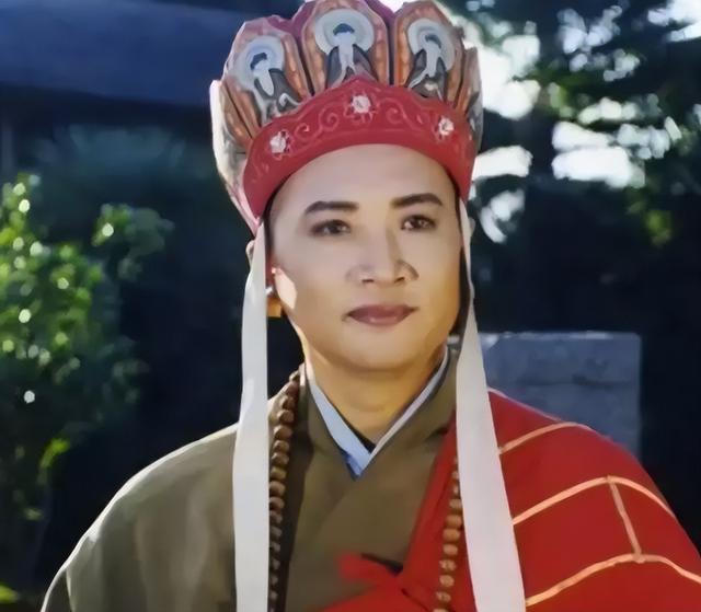 迟重瑞陈丽华访谈完整版鲁豫（北京富婆陈丽华）(1)