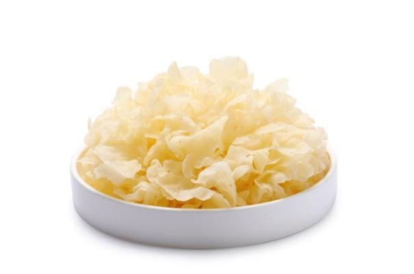 银耳对女人有什么功效 女人吃银耳有什么好处