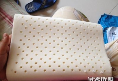 乳胶枕的寿命有多久,乳胶枕能用多久?它的寿命长吗?