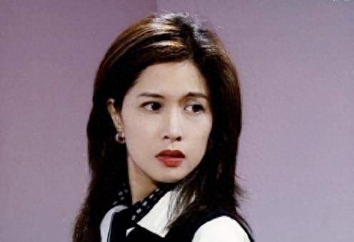 邵美琪：美丽女神，扮相亦古亦今，展露特有的美！