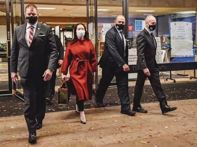 孟晚舟背后的男人：婚前突然离职华为，1028天不离不弃陪伴