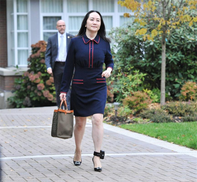 孟晚舟背后的男人：婚前突然离职华为，1028天不离不弃陪伴