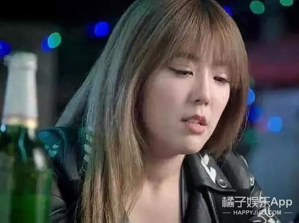 赵奕欢唯美阳光写真(还记得演青春期的宅男女神赵奕欢吗)(15)