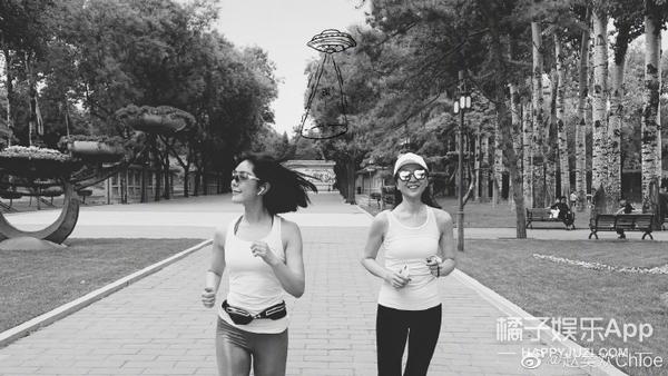 赵奕欢唯美阳光写真(还记得演青春期的宅男女神赵奕欢吗)(17)