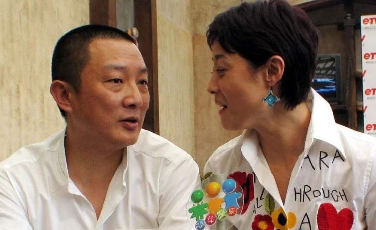 导演张黎的5个老婆各是谁 宋佳曾为上位与他偷晴