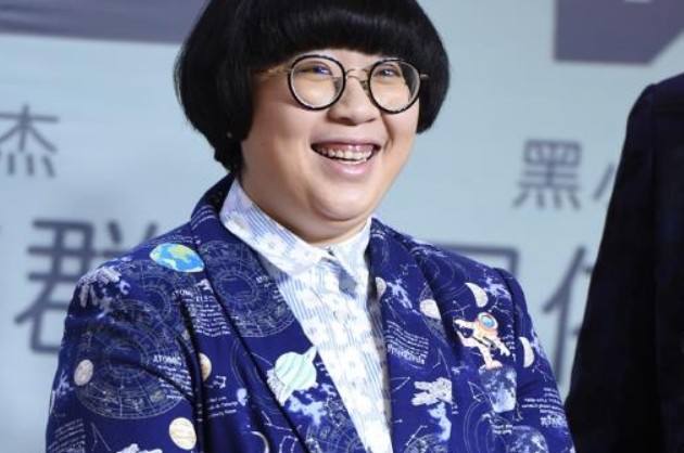 颜如晶家世背景 曾患自闭的她成长成了辩论小能手