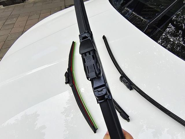 逸卡雨刷缺点(你需要一对逸卡雨刷)(12)