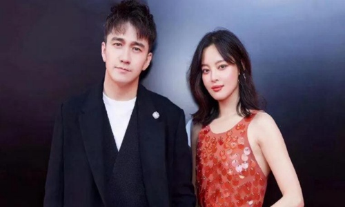 辛芷蕾三瓣嘴唇怎么回事 其个人资料老公是翟天临吗