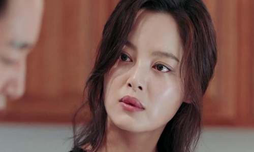 辛芷蕾三瓣嘴唇怎么回事 其个人资料老公是翟天临吗