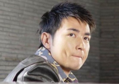 ​保剑锋的第一任妻子(原来是位气质出众的“女神”)