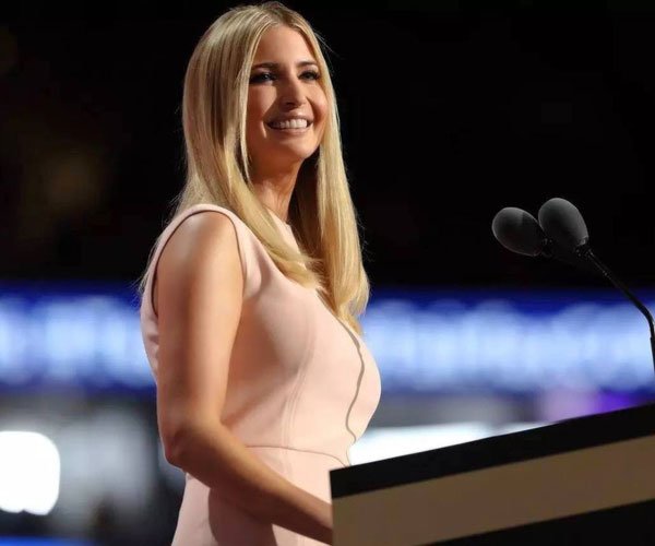 美国伊万卡大尺度真空照 特朗普肮脏谈话内容涉及女儿