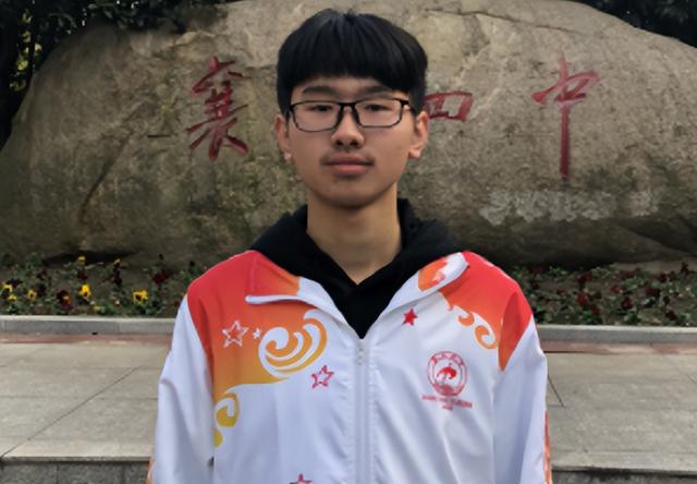 割肝救父真实案例（6年前13岁少年不顾劝阻）(6)