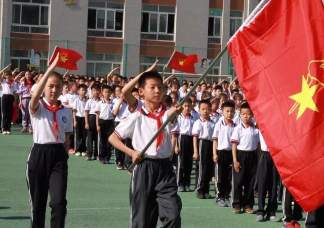 割肝救父真实案例（6年前13岁少年不顾劝阻）(27)