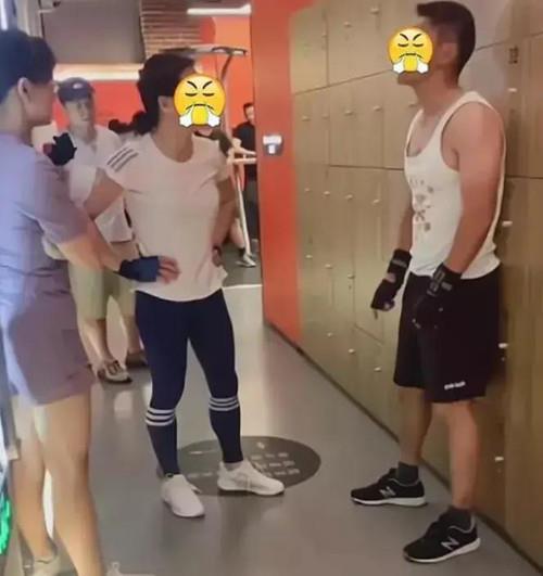 健身房的女教练到底有多野18