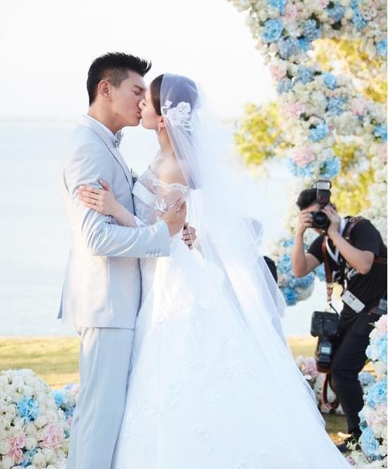 包贝尔柳岩婚礼事件发生了什么(包贝尔柳岩事件发生了什么) 包贝尔 柳岩 第14张