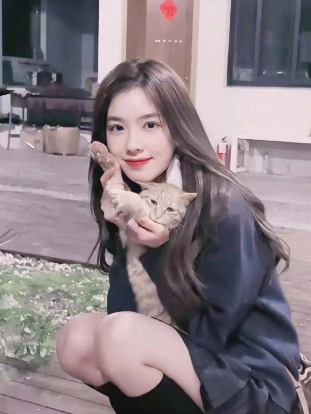 王思聪进孙一宁直播间 高端玩家孙一宁(3)