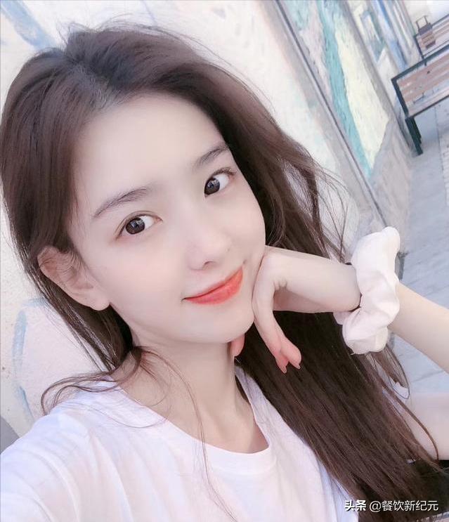 王思聪进孙一宁直播间 高端玩家孙一宁(8)