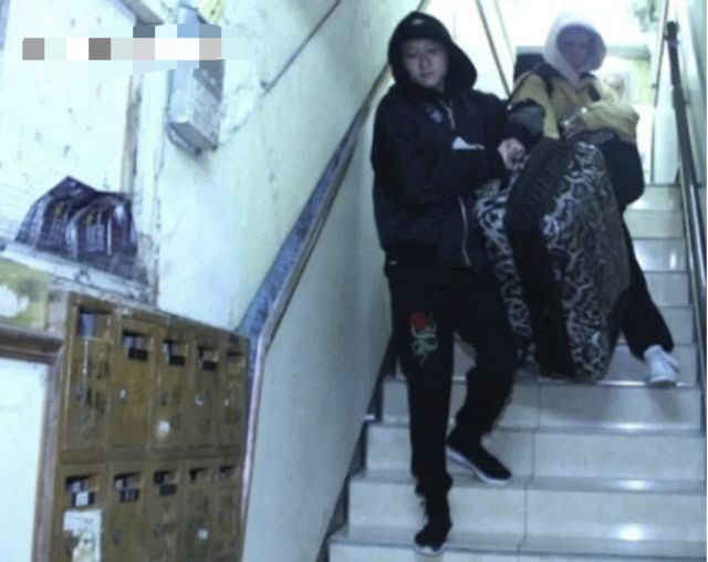 成龙女儿又出事了?网曝成龙女儿吴卓林再次流落街头?