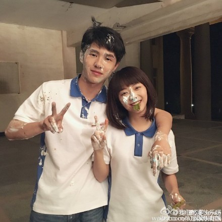 刘昊然正牌女友曝光！绯闻女友欧阳娜娜哭晕在厕所，网友伤透心