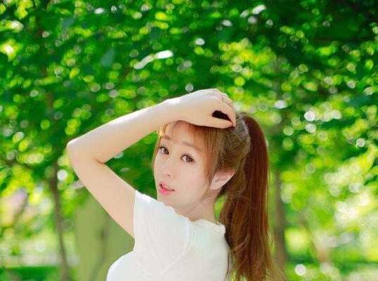 国模静静王语纯个人资料 大胆宾馆私拍怎么回事