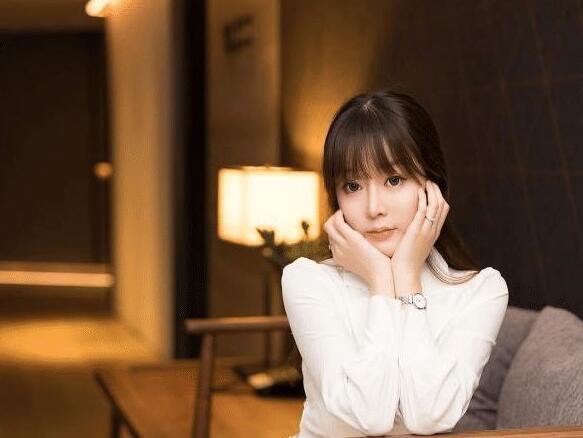 国模静静王语纯个人资料 大胆宾馆私拍怎么回事