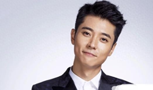 张丹峰首次回应出轨，短短三十字却代表了他的愤怒，愿谣言止于此