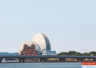 ​珠海跨越45载GDP增长1715倍 奋力打造珠江口西岸核心城市